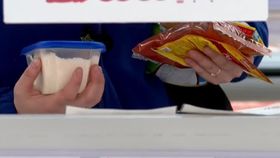 VIDEO Produsele au devenit prea scumpe! Oamenii au început deja să renunțe la unele dintre ele